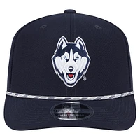 Casquette extensible à boutons-pression New Era bleu marine pour homme, motif Game Day des Huskies de l'UConn, multi-cordes 9SEVENTY