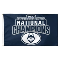 WinCraft UConn Huskies 2023 NCAA Champions nationaux de basket-ball pour homme unilatéral Deluxe 3 pi x 5 pi