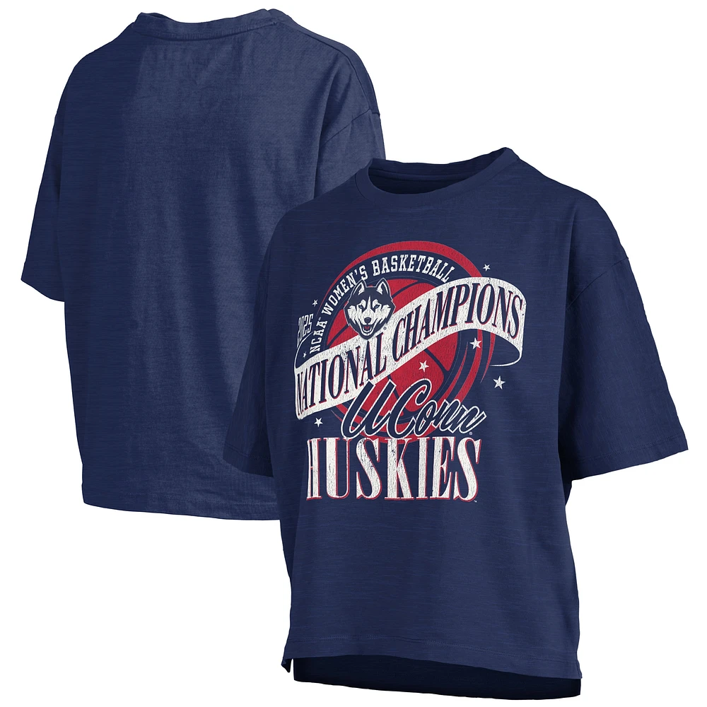 T-shirt surdimensionné bleu marine pour femme, championne nationale de basketball féminin NCAA 2025, UConn Huskies, avec ballon du monde