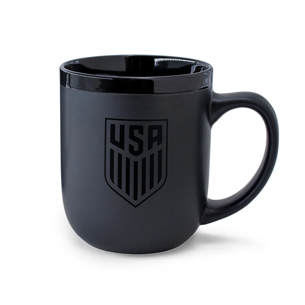 Tasse en céramique ton sur ton WinCraft USA Soccer 17oz