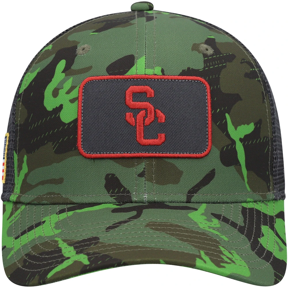 Casquette Snapback Nike Camo/Black USC Trojans Classic99 Veterans Day pour homme