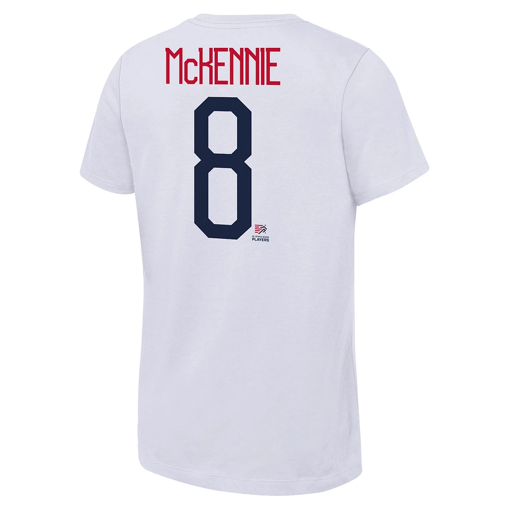 T-shirt blanc avec nom et numéro USMNT de Weston McKennie pour femmes