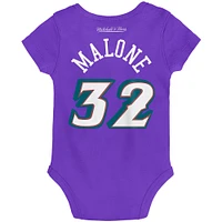 Bébé Mitchell & Ness Karl Malone Purple Utah Jazz Hardwood Classics Body avec nom et numéro