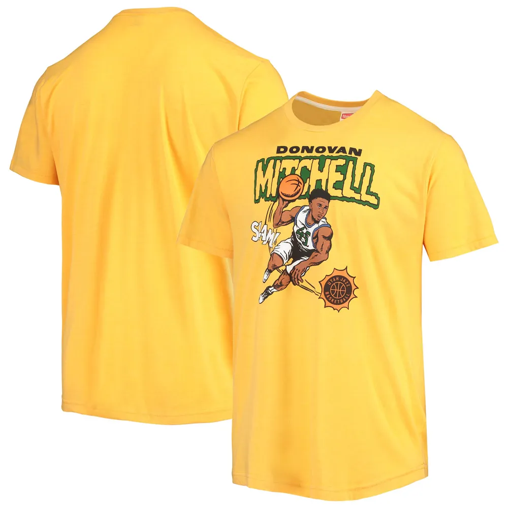 Mitchell & Ness Cleveland Cavaliers Above The Rim Graphic T-shirt