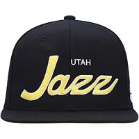 Casquette Snapback Utah Jazz Hardwood Classics Script 2.0 noire Mitchell & Ness pour homme