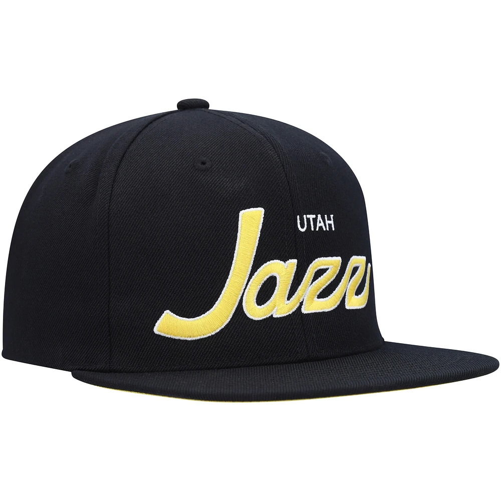 Casquette Snapback Utah Jazz Hardwood Classics Script 2.0 noire Mitchell & Ness pour homme