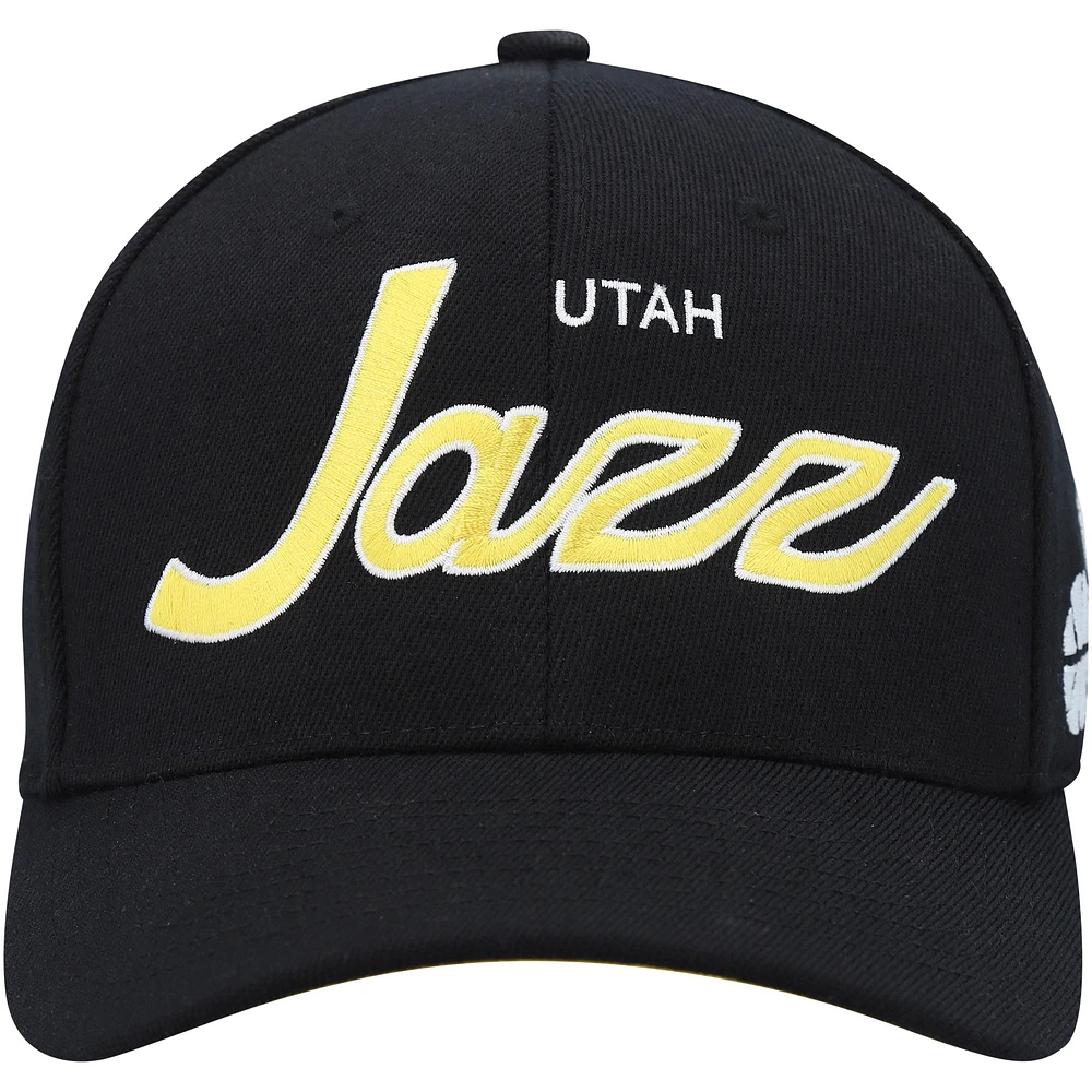 Mitchell & Ness pour homme Noir Utah Jazz MVP Team Script 2.0 Stretch Snapback Hat