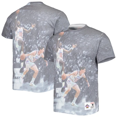 T-shirt graphique Mitchell & Ness Utah Jazz Above the Rim pour hommes