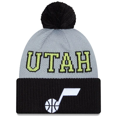 Bonnet en tricot bicolore à revers Utah Jazz Tip-Off New Era noir/gris pour hommes avec pompon