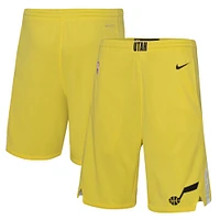 Short Nike Utah Jazz Swingman Performance jaune pour jeune – Icon Edition