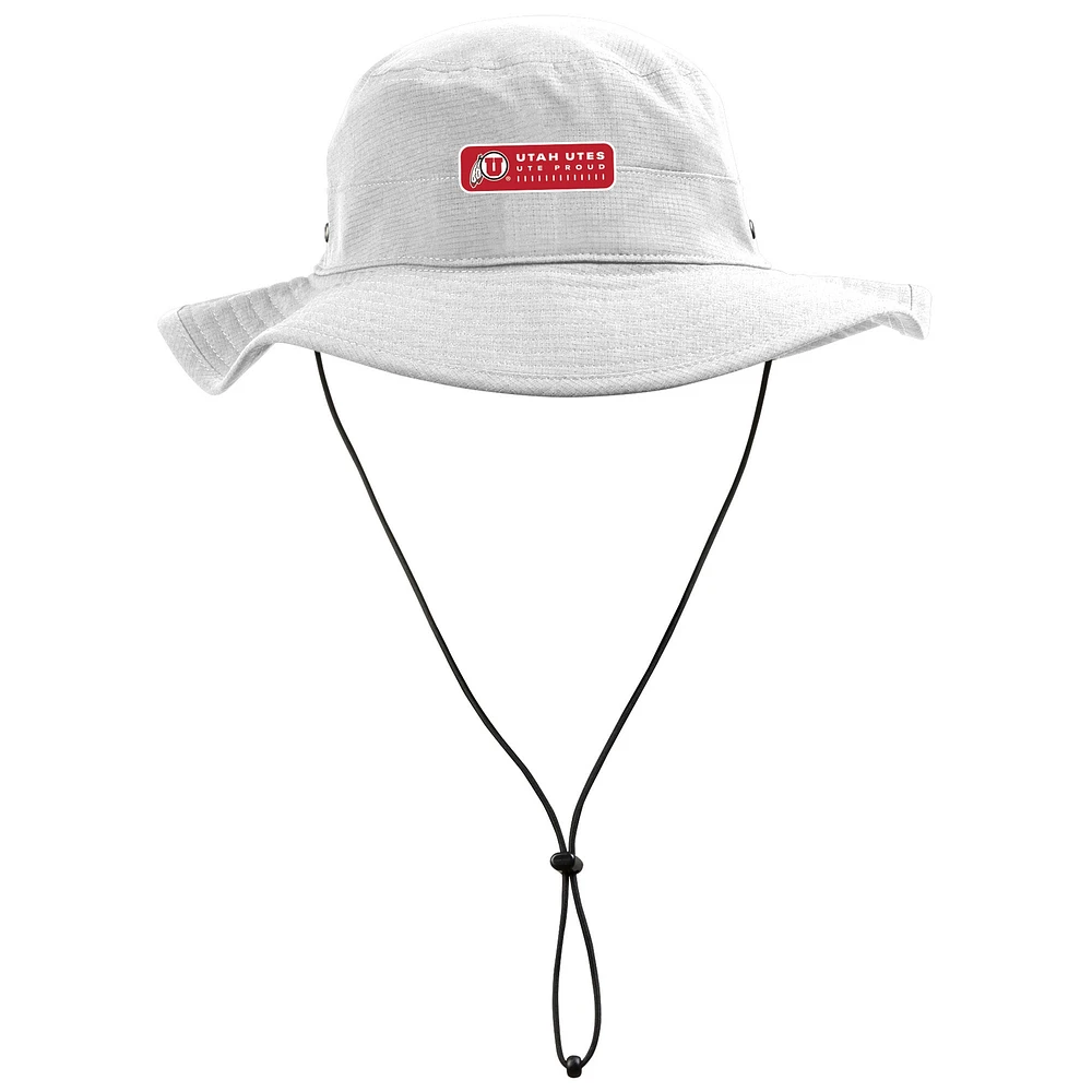 Chapeau bob Under Armour Utah Utes Performance Boonie blanc pour hommes