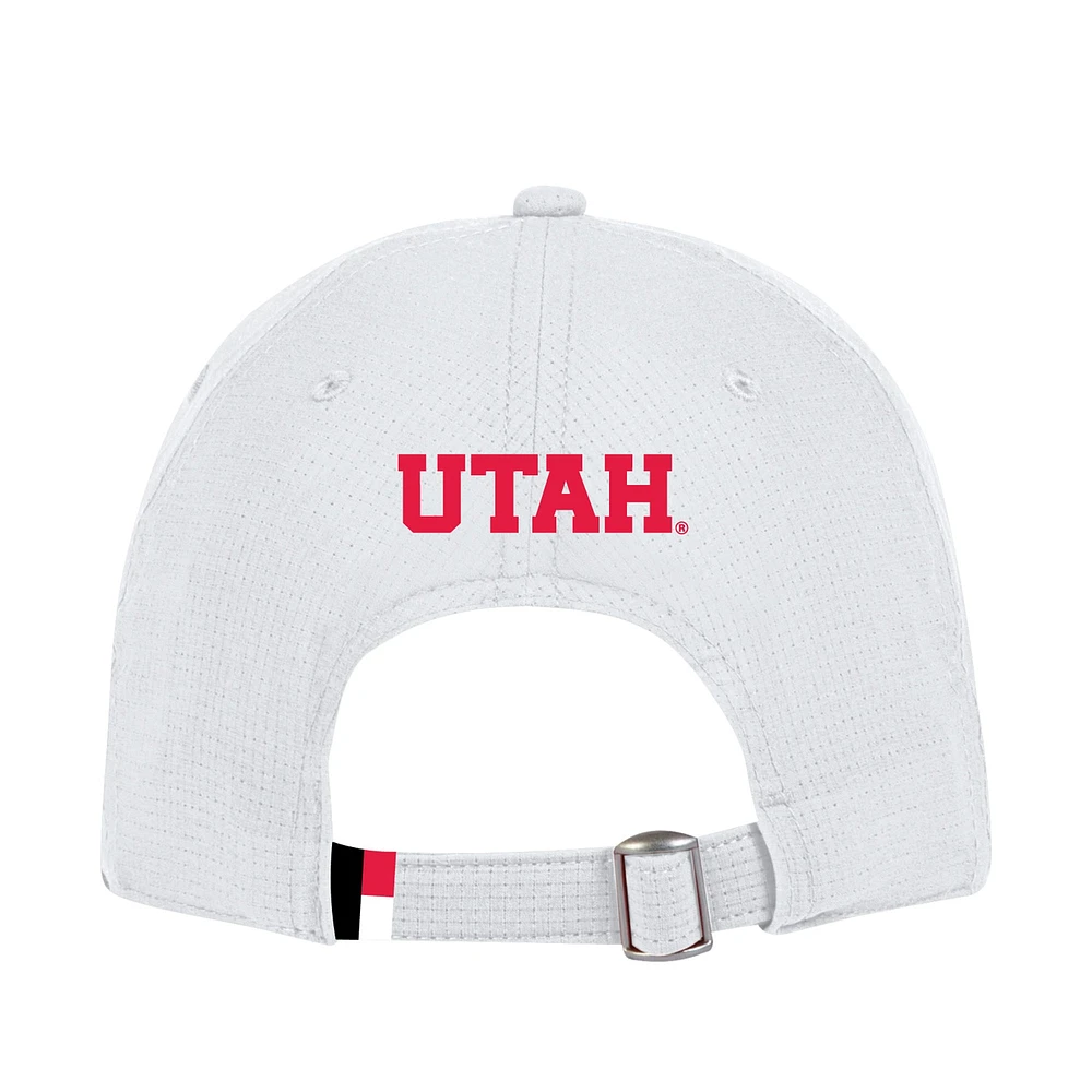 Men's Under Armour  White Utah Utes Sideline Performance Adjustable Hat