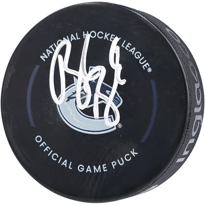 Rondelle de match officielle de la LNH autographiée par Brock Boeser des Canucks de Vancouver
