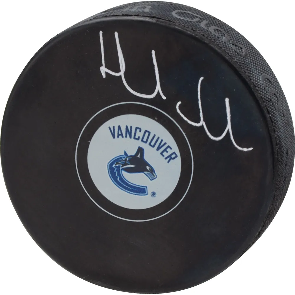 Lids Vancouver Canucks Fanatics Authentic Deluxe Tall Hockey Puck Case