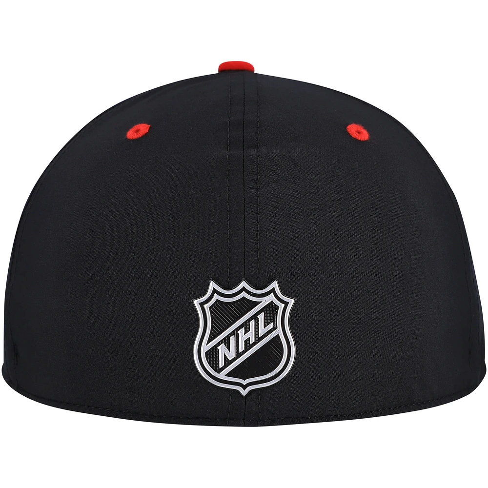 Men's Fanatics  Black/Red Vancouver Canucks Flex Hat