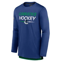 T-shirt à manches longues Authentic Pro Tech bleu pour homme des Vancouver Canucks Fanatics