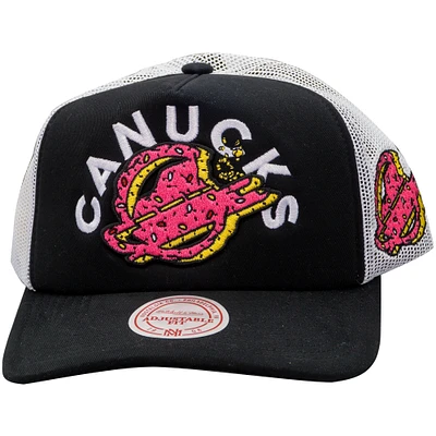Men's Mitchell & Ness Black/White Vancouver Canucks Doughnut Crumbs Trucker Snapback Hat