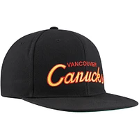 Men's Mitchell & Ness Black Vancouver Canucks Core Team Script 2.0 Snapback Hat