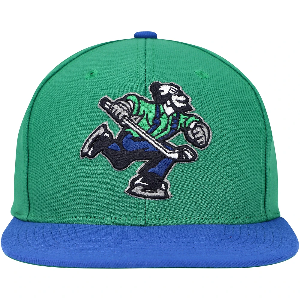 Casquette pour homme Mitchell & Ness verte Vancouver Canucks Core Team Ground 2.0 Snapback