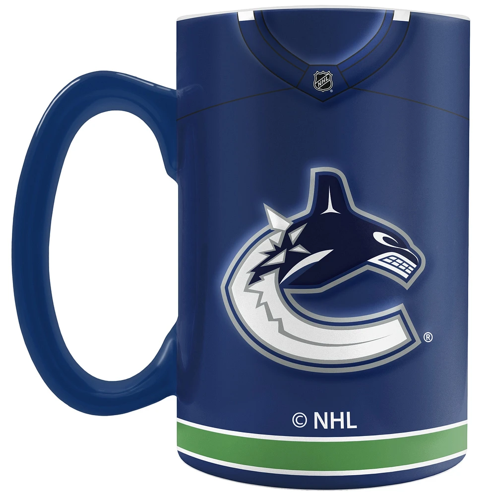 Le Sports Vault Vancouver Canucks 20 oz. Tasse sculptée en jersey