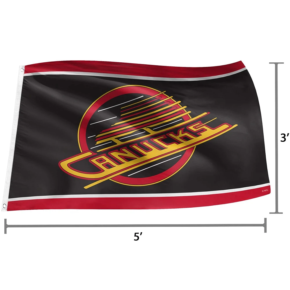 The Sports Vault Vancouver Canucks - 3' x 5' Alternate Flag
