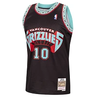 Hommes Mitchell & Ness Mike Bibby Black Vancouver Grizzlies - Lost on Mars Reload Swingman Jersey