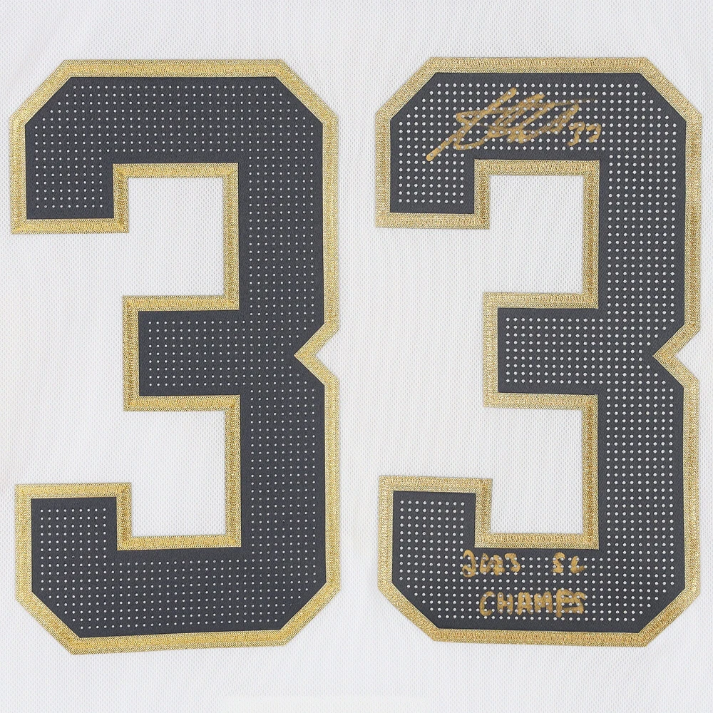 Maillot adidas authentique blanc autographié par Adin Hill Vegas Golden Knights et écusson de la finale de la Coupe Stanley 2023 avec l'inscription « 2023 SC Champs »