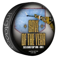 Rondelle de hockey sur glace des Golden Knights de Vegas d'Adin Hill lors de la finale de la Coupe Stanley d'Inglasco - Édition limitée de 2023