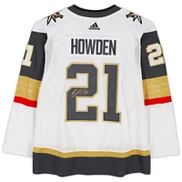 Maillot authentique adidas blanc autographié par Brett Howden des Vegas Golden Knights avec écusson de la finale de la Coupe Stanley 2023