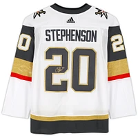 Maillot Adidas authentique blanc autographié par Chandler Stephenson des Vegas Golden Knights, champions de la Coupe Stanley 2023, avec écusson de la Coupe Stanley
