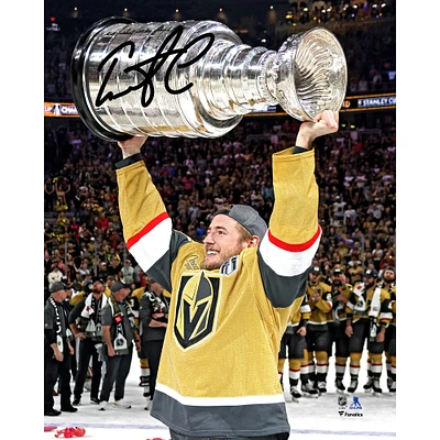 Photographie encadrée de luxe autographiée par Ivan Barbashev des Golden Knights de Vegas lors de la levée de la Coupe Stanley 2023, 8" x 10"