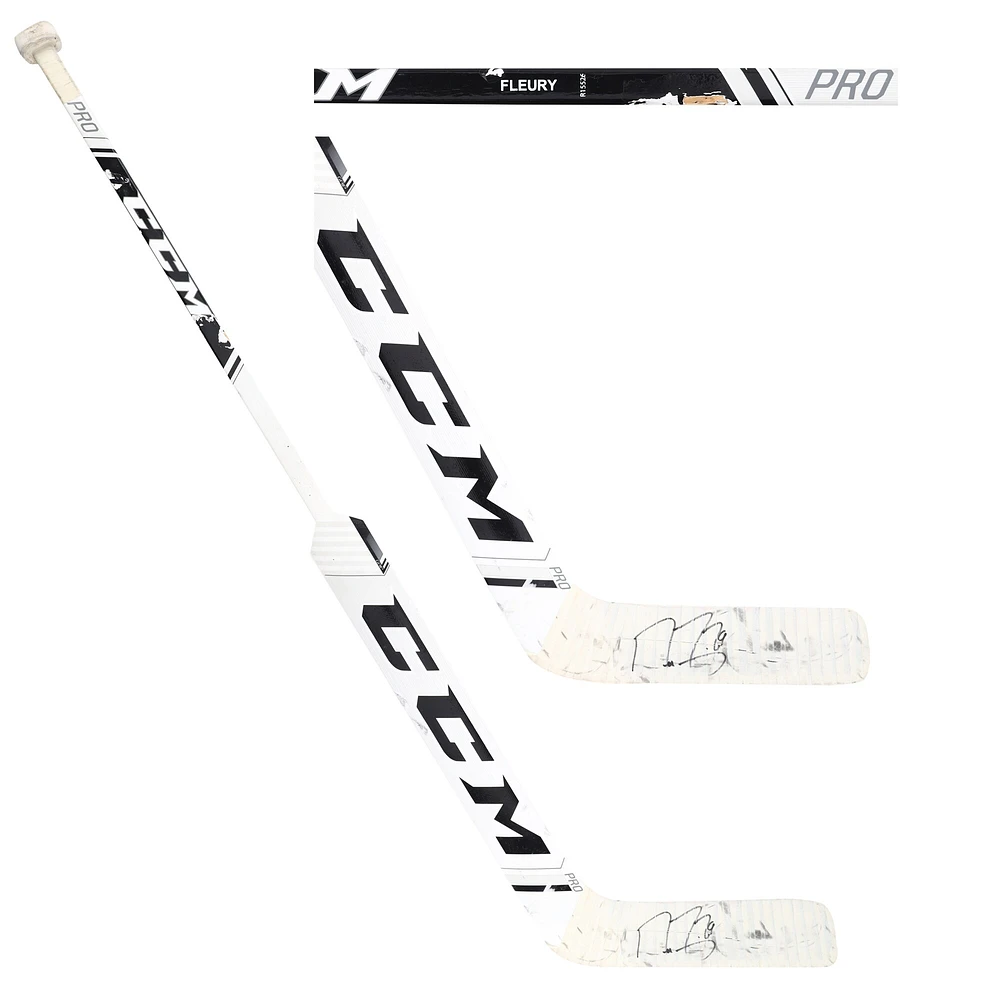Bâton CCM blanc autographié par Marc-André Fleury des Golden Knights de Vegas contre les Coyotes de l'Arizona le 1er mai 2021 - Victoire en carrière n° 489