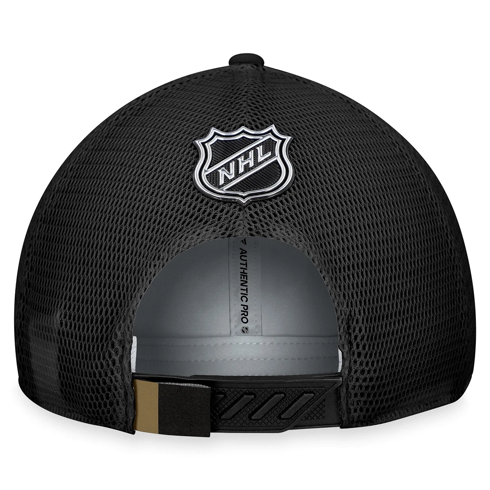 Casquette réglable Vegas Golden Knights Authentic Pro Home Ice Trucker Fanatics gris/noir pour hommes