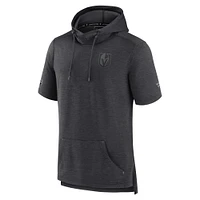 Sweat à capuche manches courtes Fanatics Heather Charcoal Vegas Golden Knights pour hommes Authentic Pro Road Performance