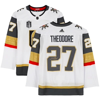 Maillot authentique adidas blanc autographié par Shea Theodore Vegas Golden Knights avec écusson de la finale de la Coupe Stanley 2023