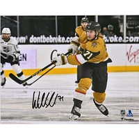 Photographie autographiée de 20,3 x 25,4 cm de William Karlsson avec maillot doré des Vegas Golden Knights