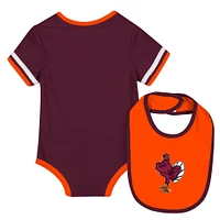 Ensemble body et bavoir pour nouveau-né bébé Colosseum Maroon Virginia Tech Hokies