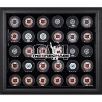 Vitrine de présentation avec cadre noir pour 30 rondelles GR8 Chase des Capitals de Washington d'Alexander Ovechkin