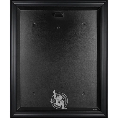 Vitrine de présentation du maillot Alexander Ovechkin des Capitals de Washington, avec cadre noir et logo du 895e but