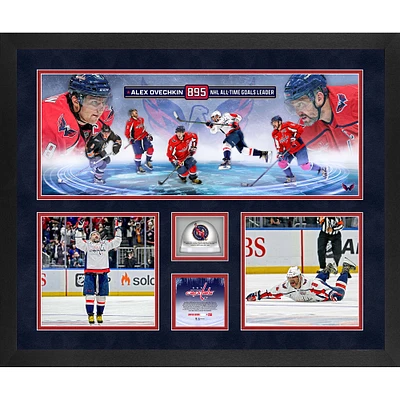 Collage de trois photographies encadrées de 20" x 24" des Capitals de Washington, représentant le 895e but, avec de la glace utilisée lors d'un match des Capitals pendant la saison du 895e but - Édition limitée à 250 exemplaires