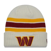 Bonnet en tricot à revers crème Washington Commanders Team Stripe New Era pour hommes