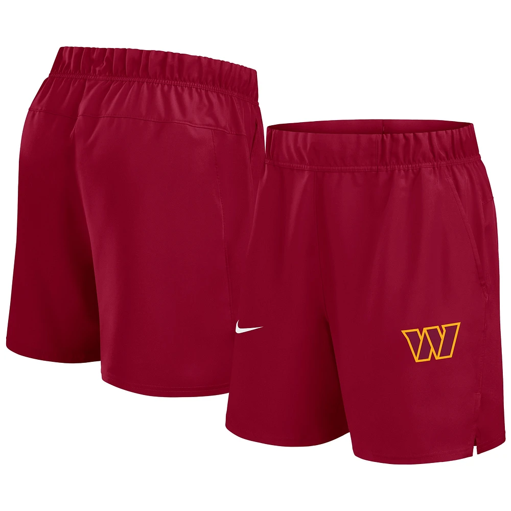 Short Nike Bordeaux Washington Commanders Blitz Victory Performance pour homme