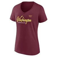 T-shirt à col en V Fanatics pour femmes bordeaux Washington Commanders Shine Time