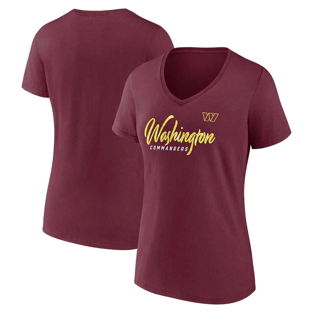 T-shirt à col en V Fanatics pour femmes bordeaux Washington Commanders Shine Time