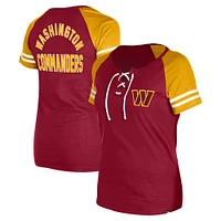 T-shirt raglan à lacets New Era bordeaux Washington Commanders pour femme