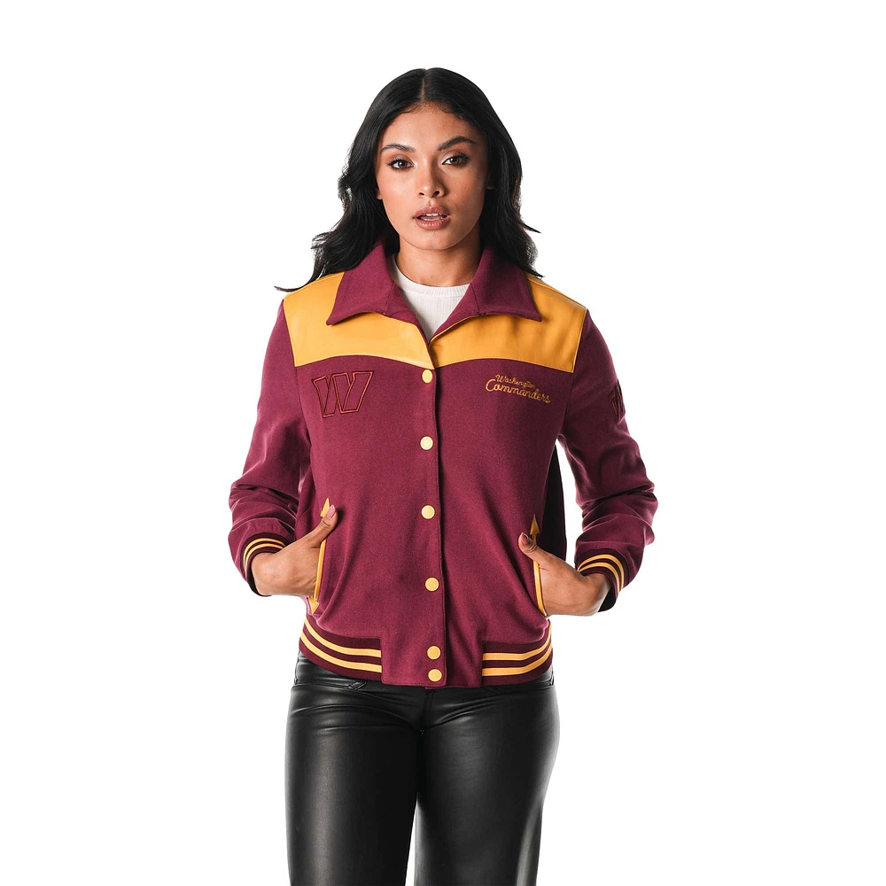 Blouson aviateur en daim noir Washington Commanders à boutons-pression pour femme The Wild Collective