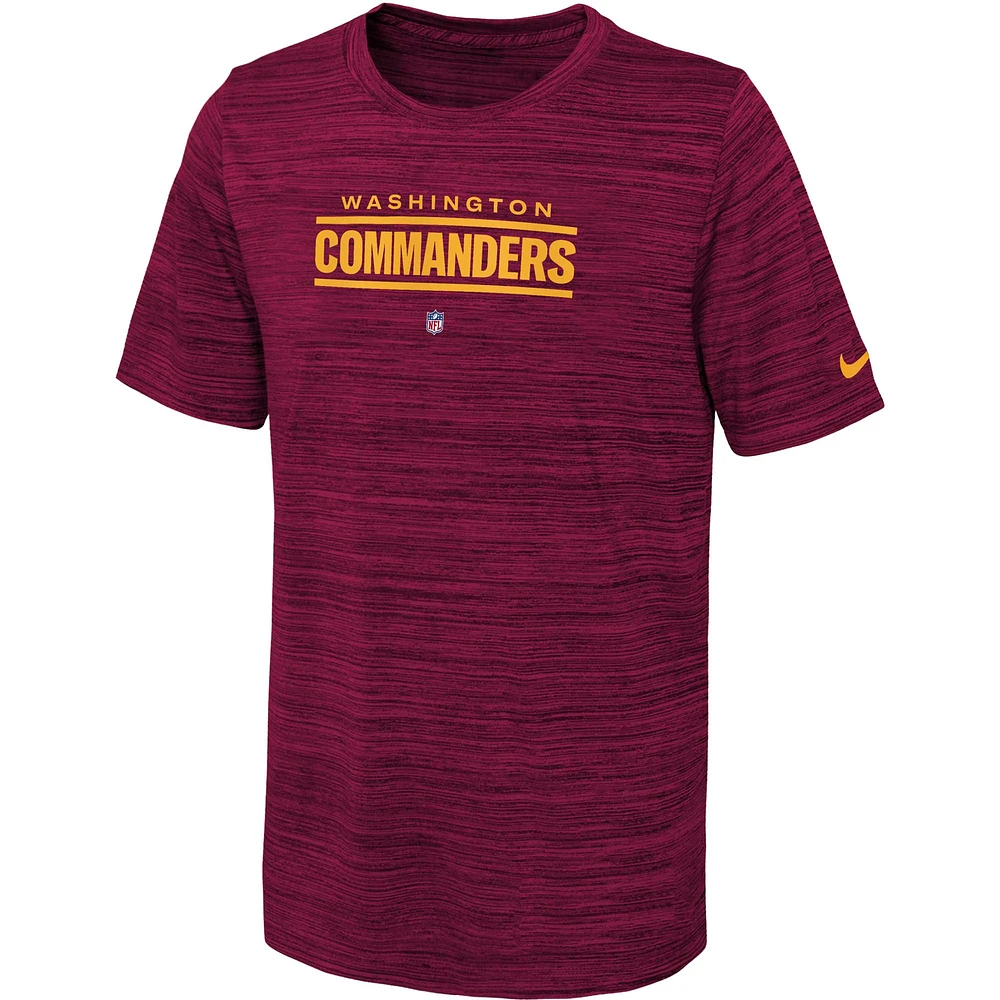 T-shirt Nike Washington Commanders Sideline Velocity Performance bourgogne pour jeune