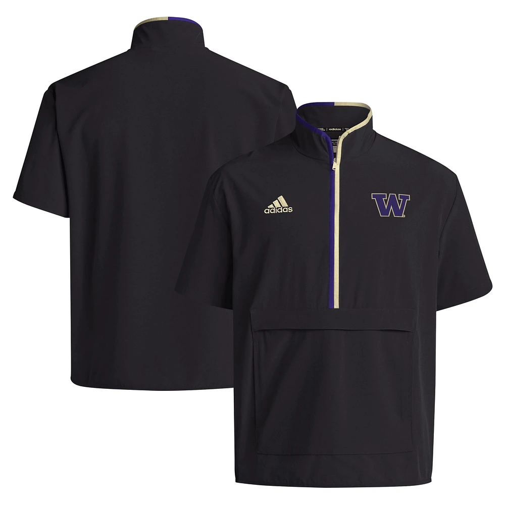 Veste à manches courtes et demi-zip adidas noire Washington Huskies 2024 Coaches Sideline pour homme