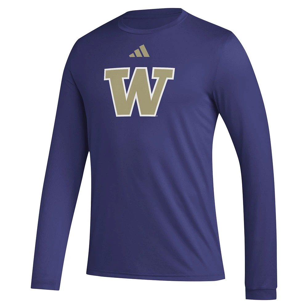 T-shirt violet à manches longues d'avant-match avec logo du casier principal des Washington Huskies pour hommes adidas