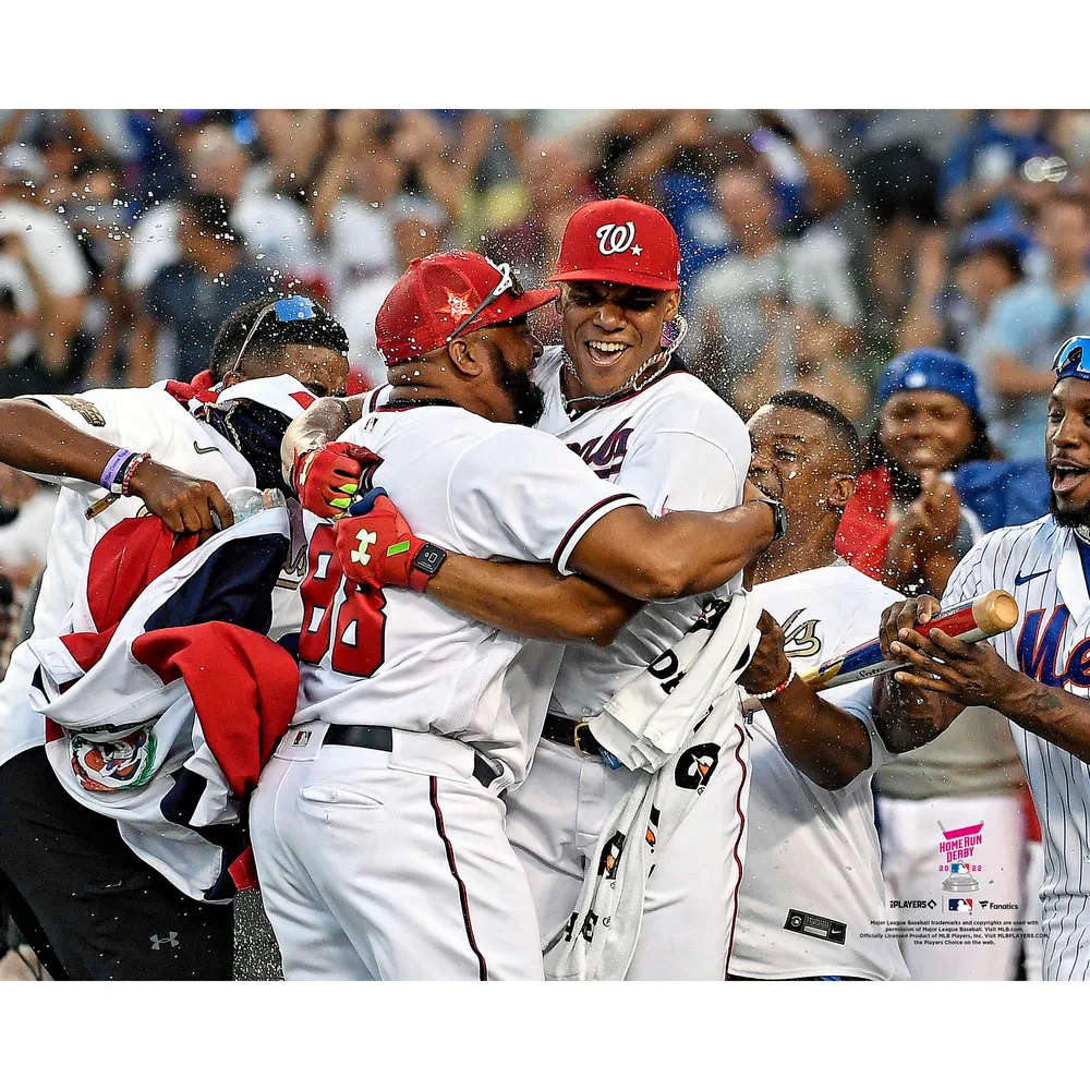 Lids Juan Soto Washington Nationals Fanatics Authentic Unsigned Celebrates  After Winning the 2022 T-Mobile Home Run Derby Photograph